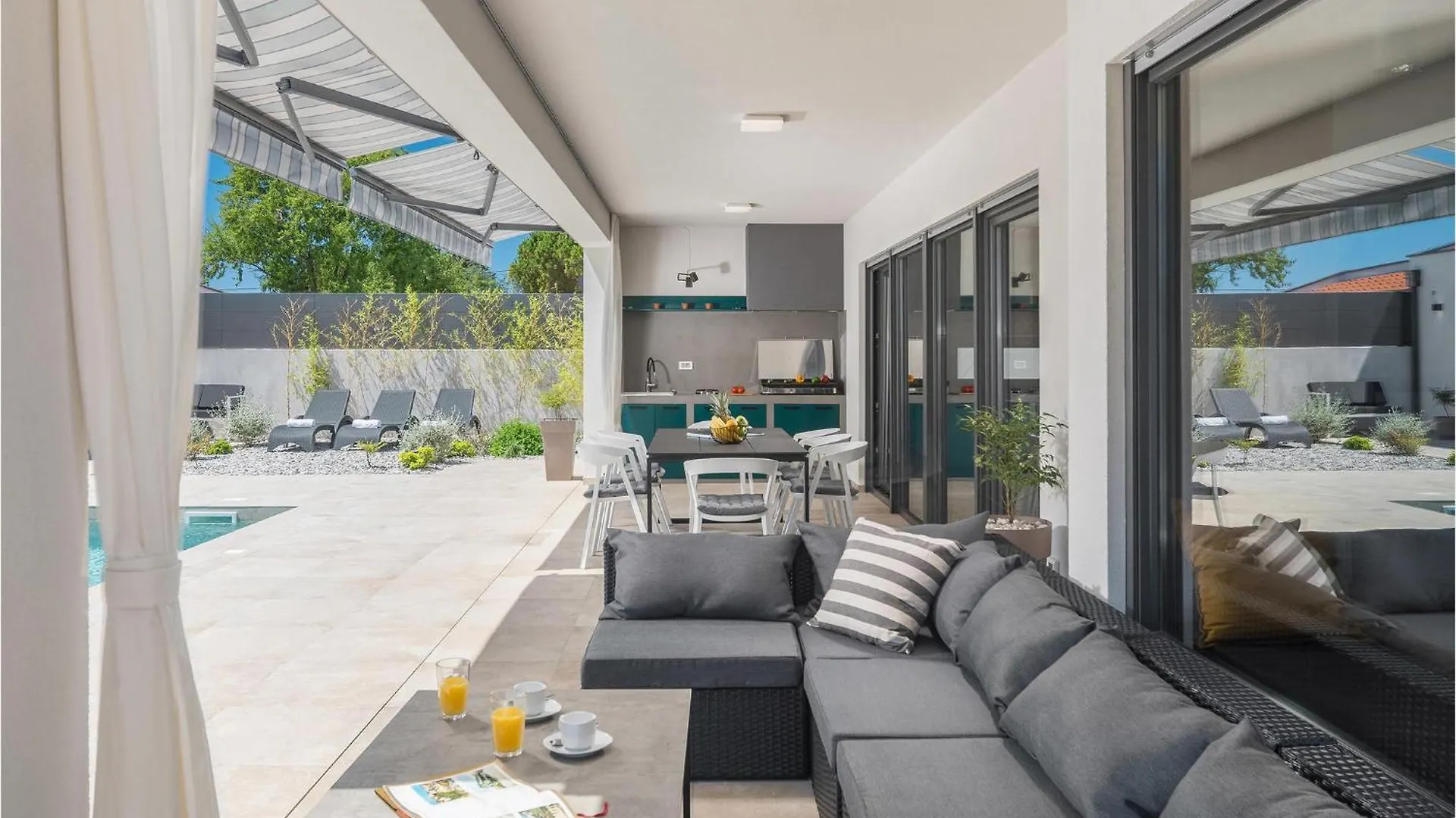 بيت للعطل 4 Bedroom Beautiful Home In بنجول كرواتيا