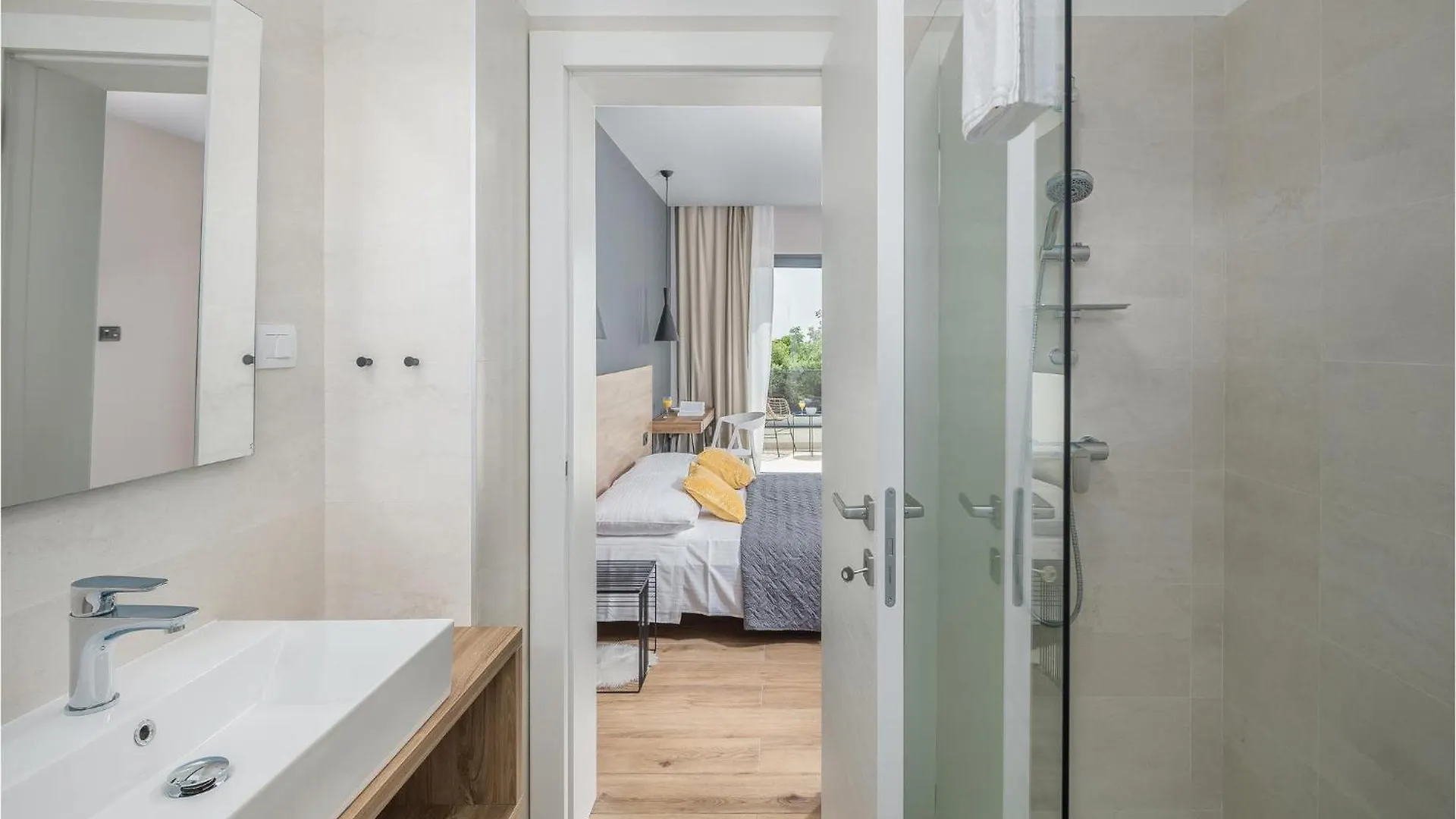بيت للعطل 4 Bedroom Beautiful Home In بنجول كرواتيا